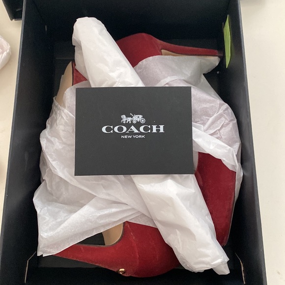 BNWT Coach Heels size 6.5 - Picture 7 of 7